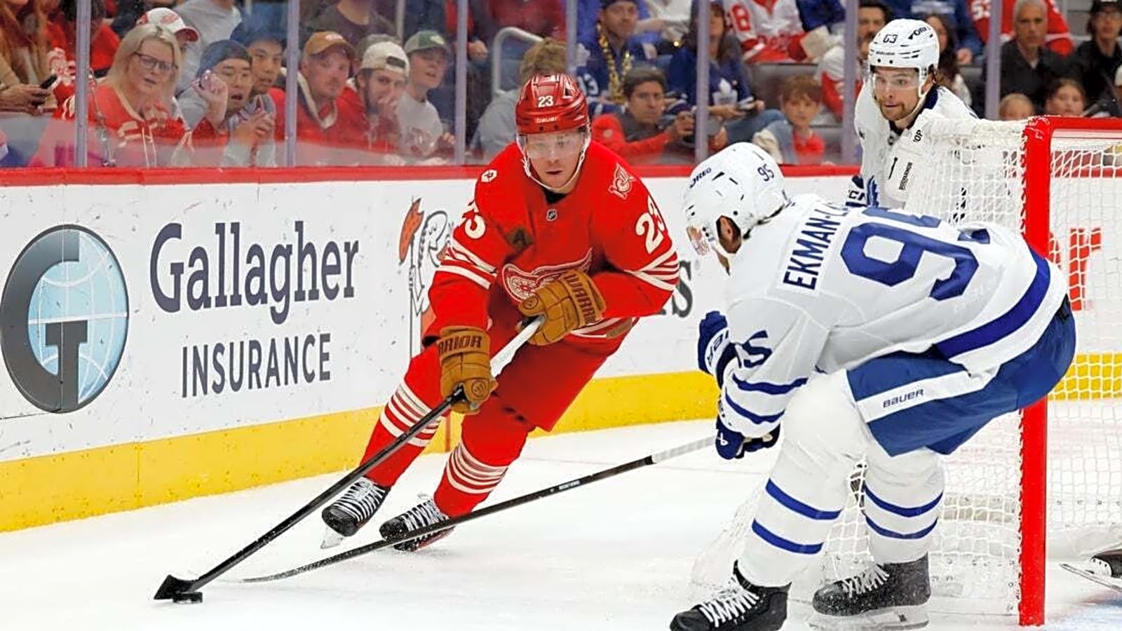 Red Wings trail early, surge past Maple Leafs