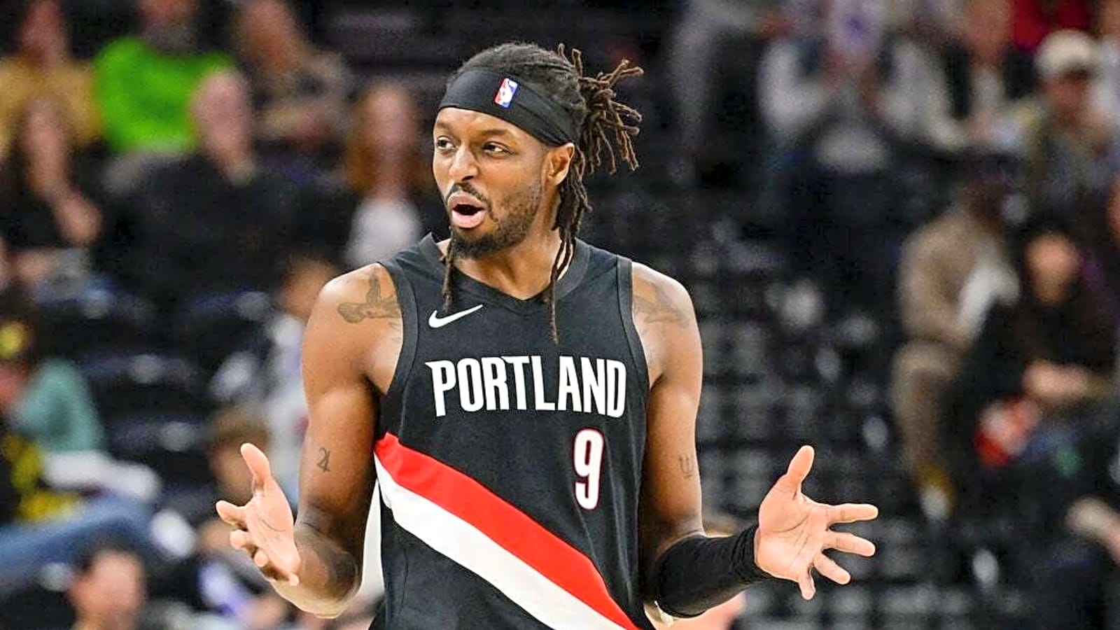 After Chauncey Billups&#39; arrest, Blazers return to work vs. Warriors