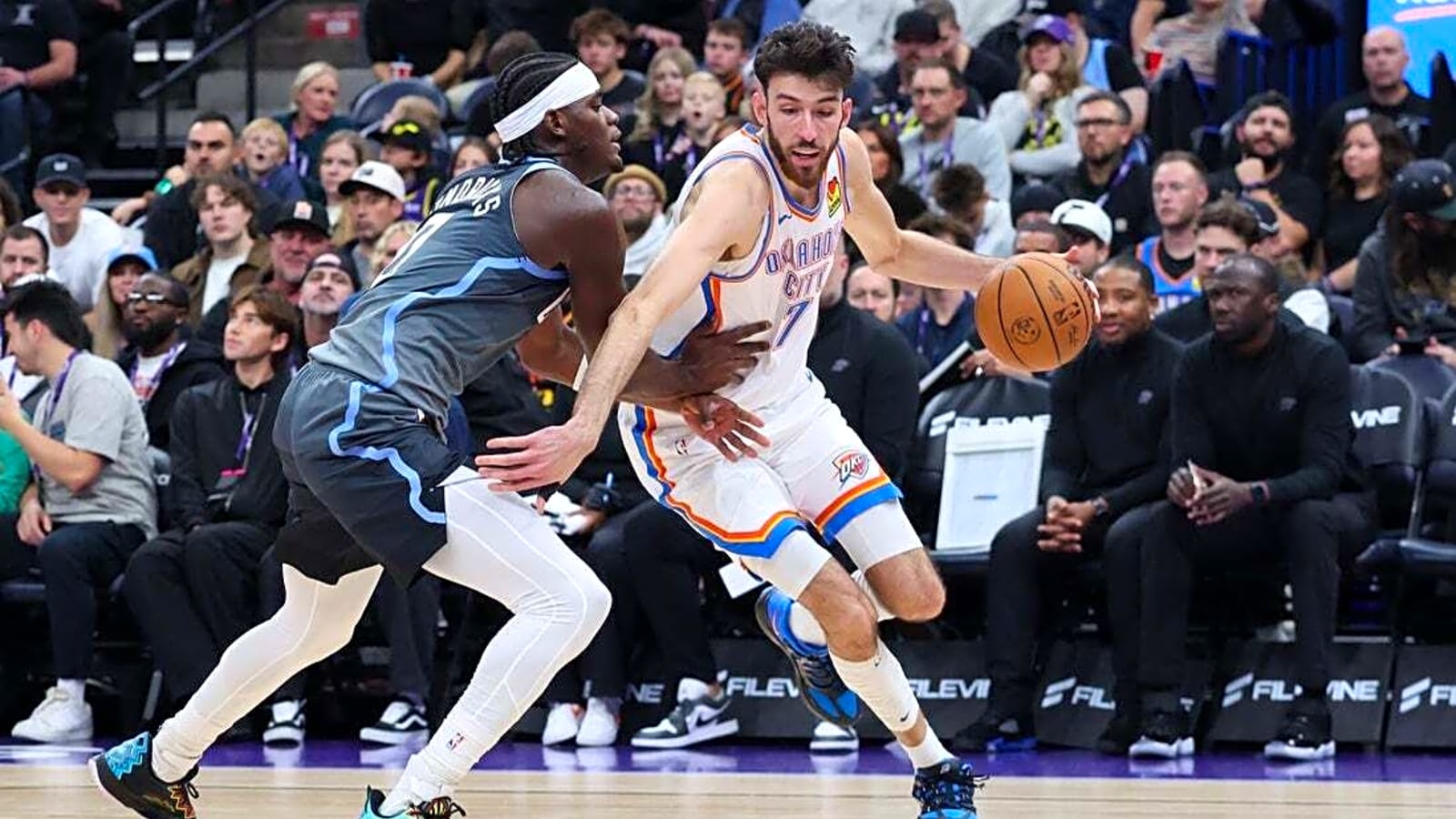 Thunder crush Jazz, tie franchise mark with 15th straight win