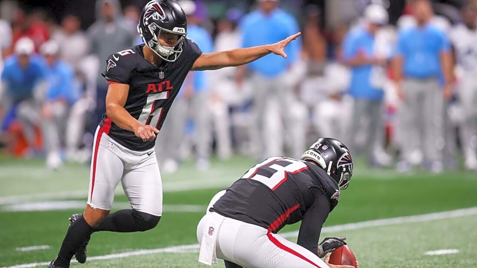 Giants to add ex-Falcons K Younghoe Koo