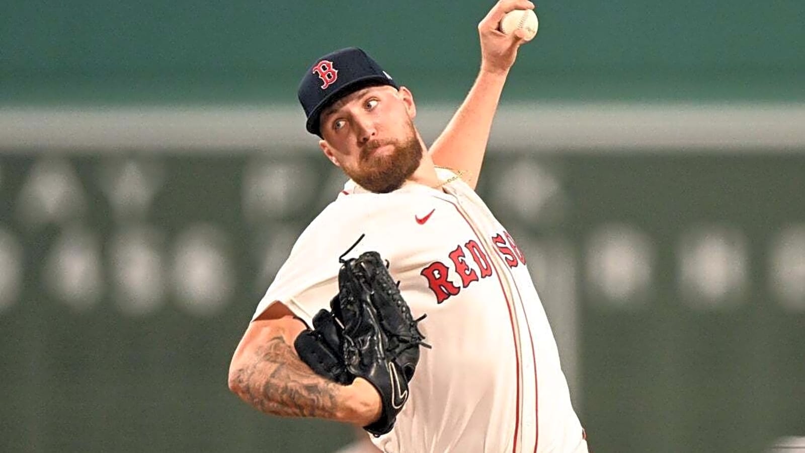 Red Sox bats back Garrett Crochet (12 K&#39;s) in win vs. Yankees