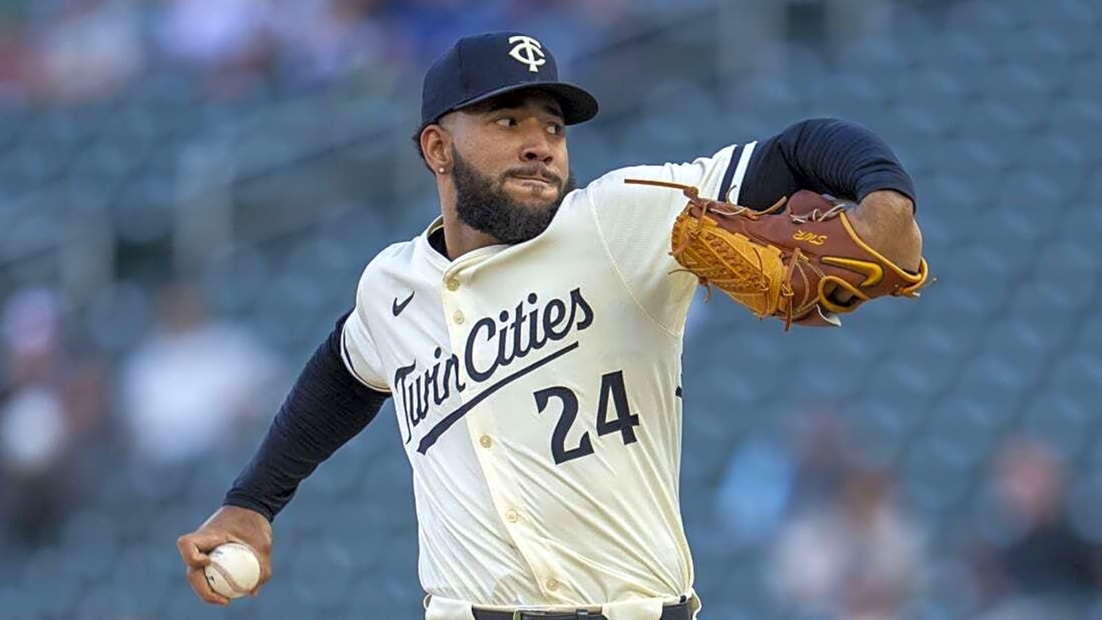Twins demote RHP Simeon Woods Richardson