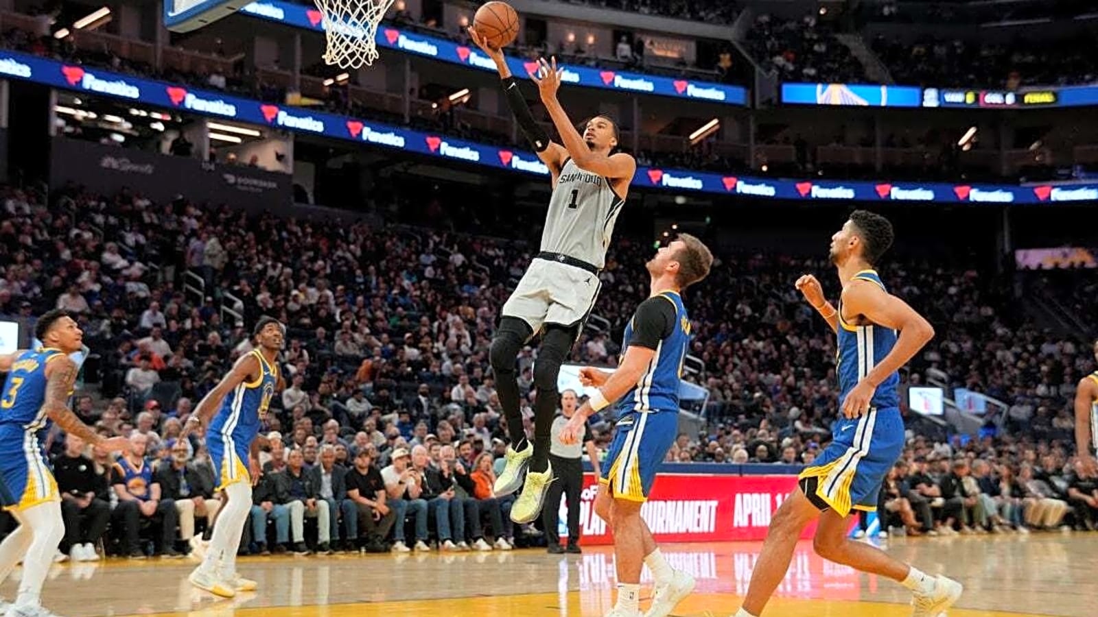 Spurs star C Victor Wembanyama (ankle) out vs. Clippers