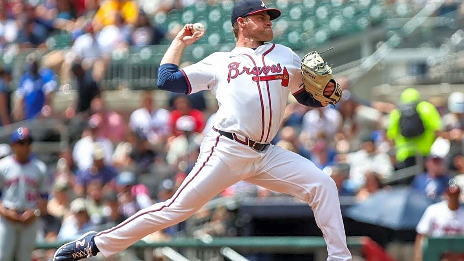 Braves outlast Mets to avoid sweep