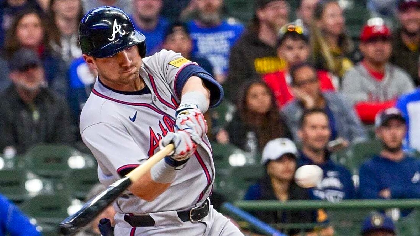 Chris Sale fans 11 as Braves best Brewers, end 7-game skid