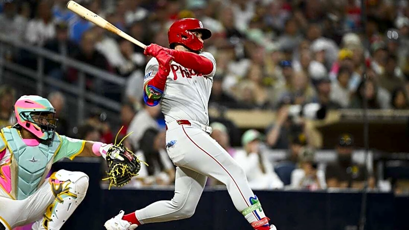 Padres, Phillies make final push before All-Star break