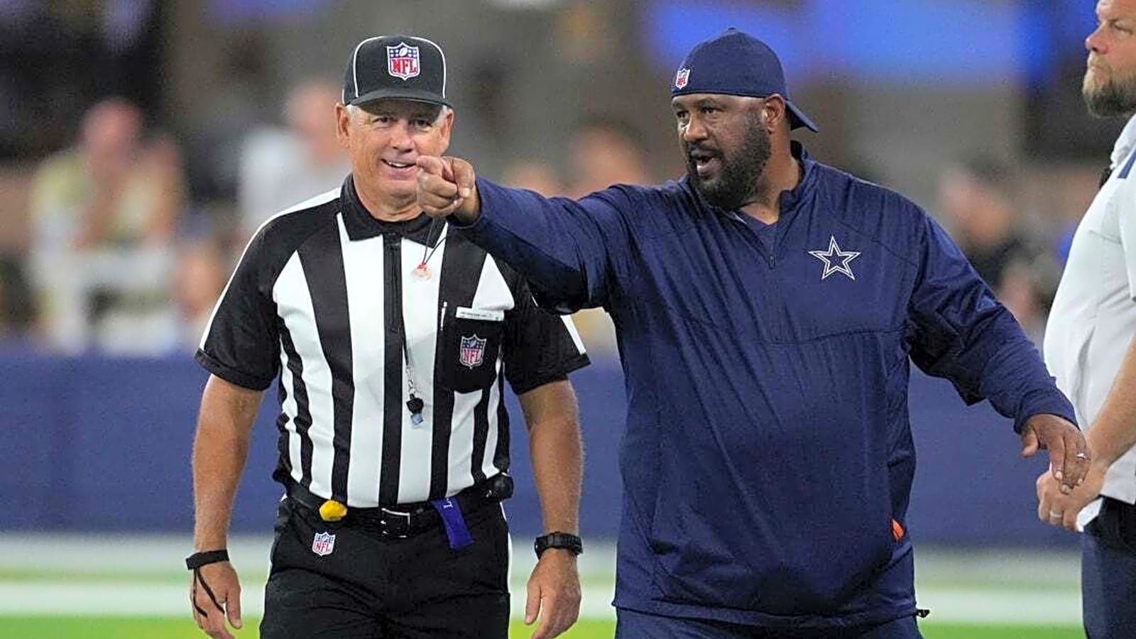 Buccaneers RB coach Skip Peete in stable condition after &#39;medical episode&#39;
