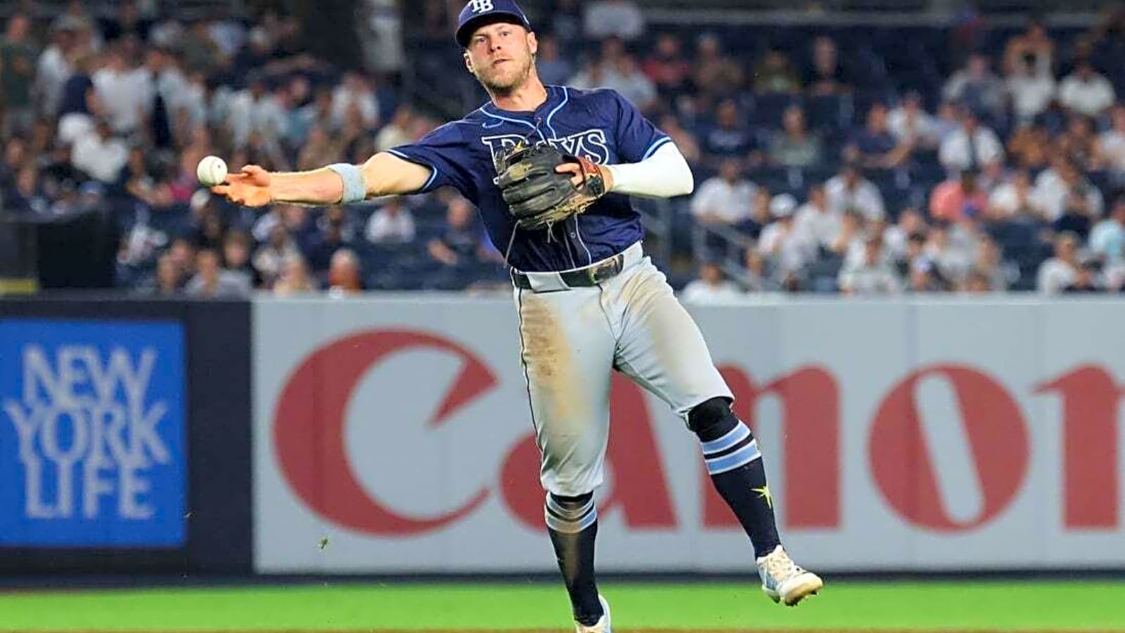 Rays place SS Taylor Walls (oblique) on IL; Carson Williams on deck