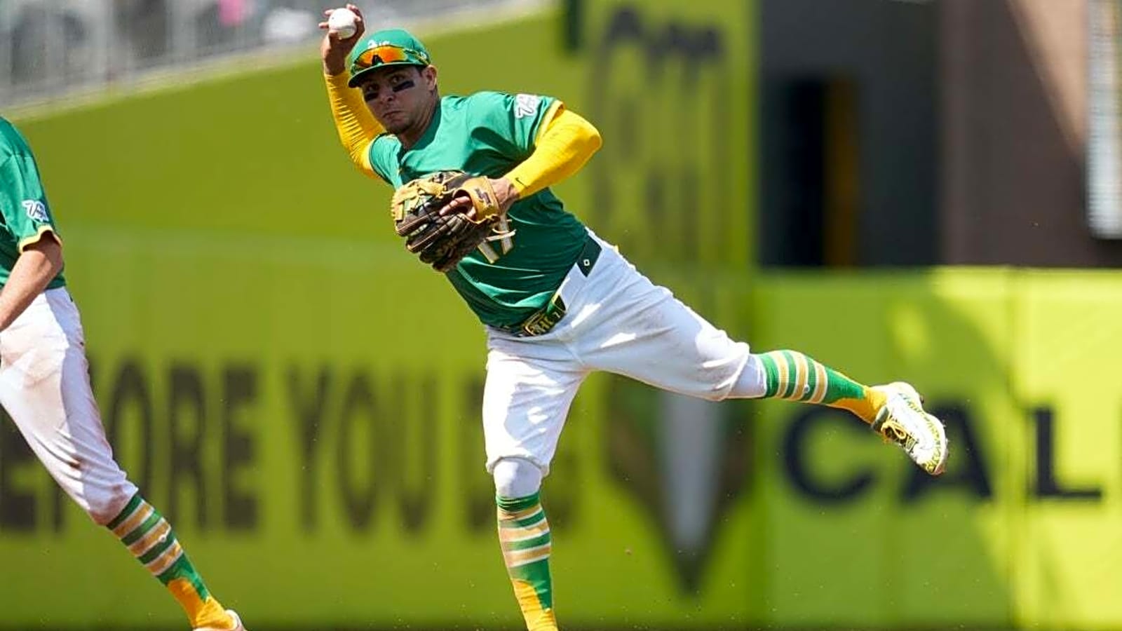 J.T. Ginn helps Athletics slide past Mets