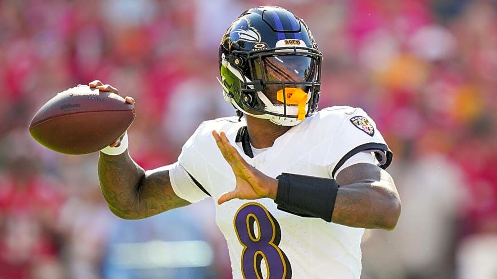 Ravens QB Lamar Jackson remains out with hamstring injury