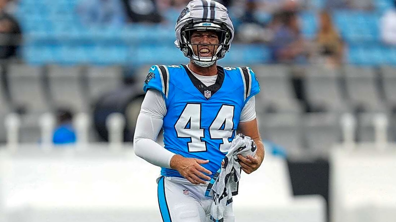 Panthers sign LS JJ Jansen for 18th season