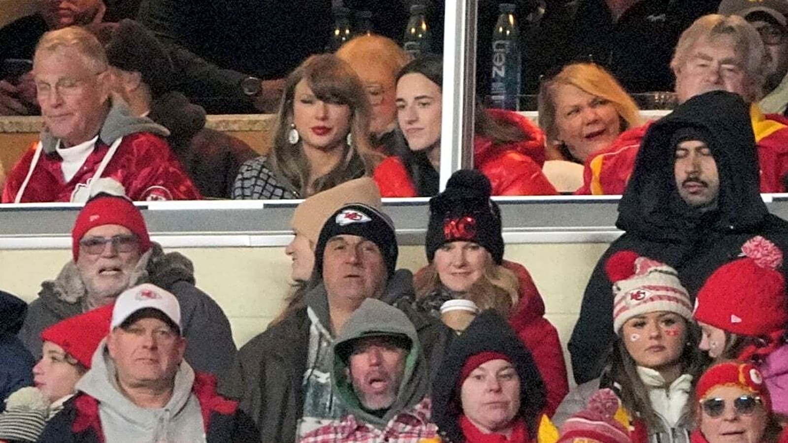 Fever coach: Caitlin Clark &#39;like Taylor Swift 2.0&#39;