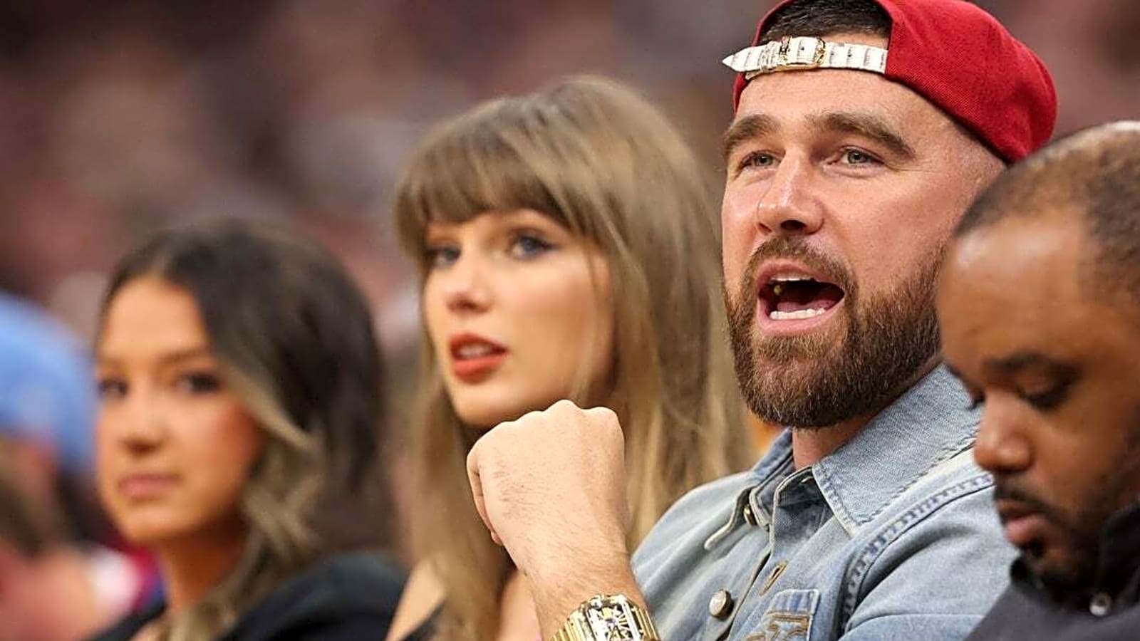 Travis Kelce named a victim in $35M Ponzi scheme