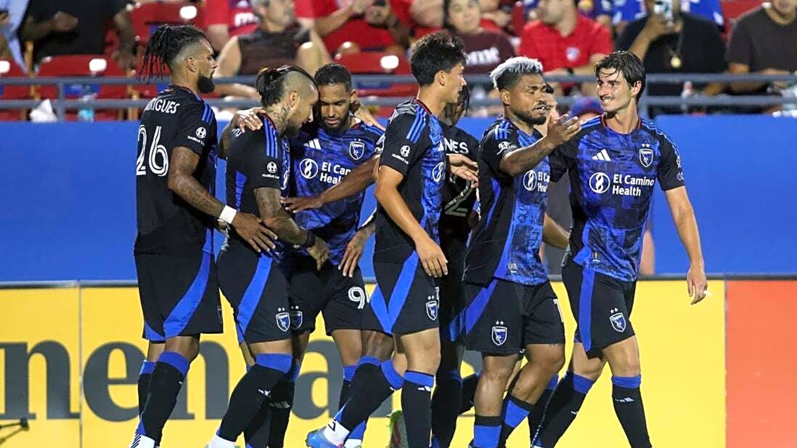 Improved Quakes host lowly Galaxy in California Clasico