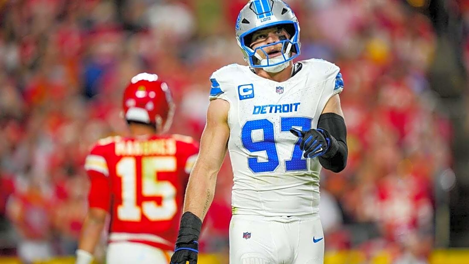 Aidan Hutchinson, Lions take aim at J.J. McCarthy, Vikings