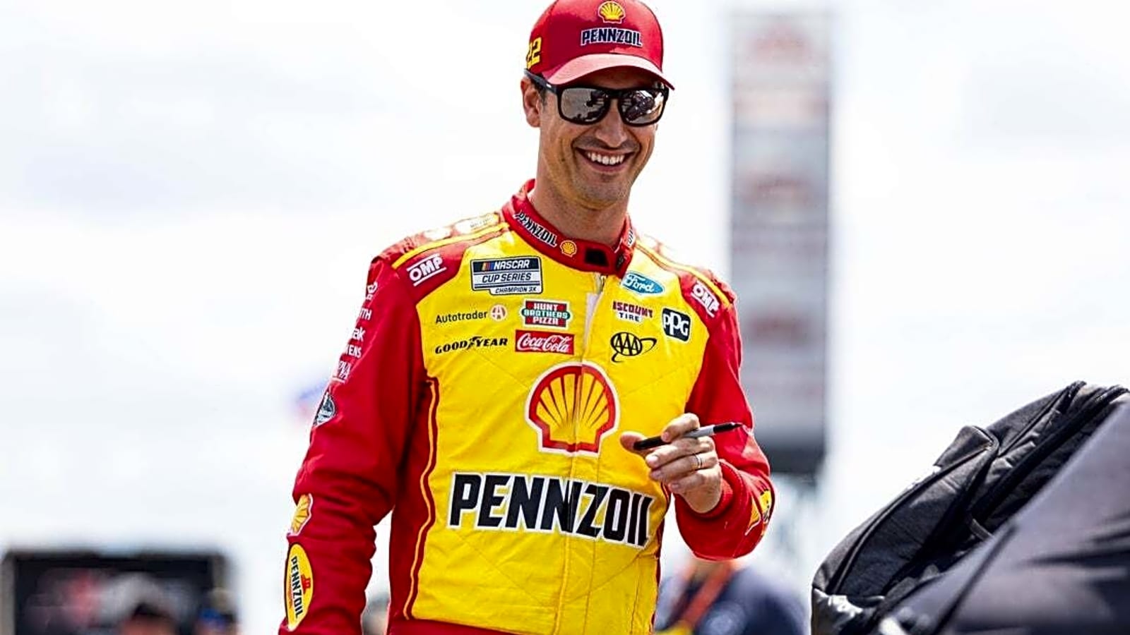 Joey Logano wins Cup Series pole in Atlanta on tiebreaker