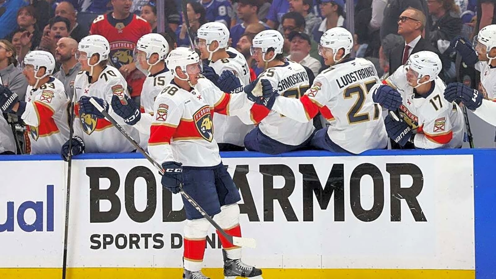Nate Schmidt, Panthers look to keep Lightning in check