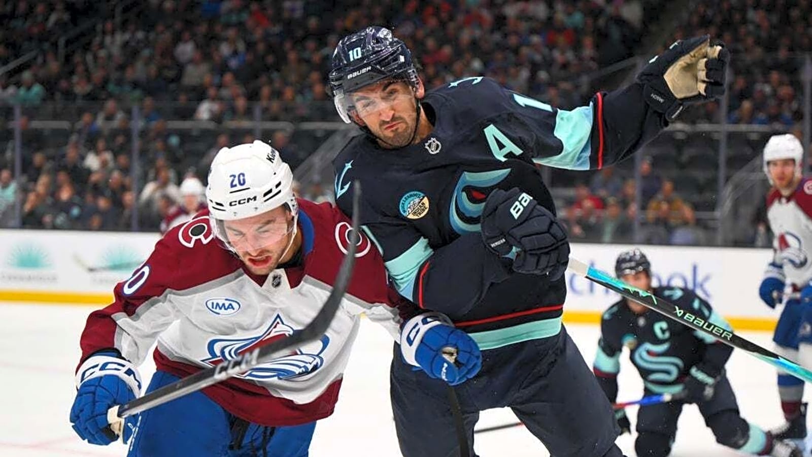 Nathan MacKinnon's third-period spree lifts Avalanche over Kraken