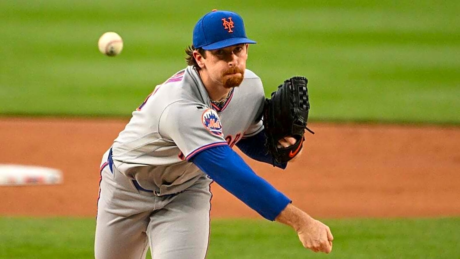 Inconsistent Mets go for sweep over struggling Marlins