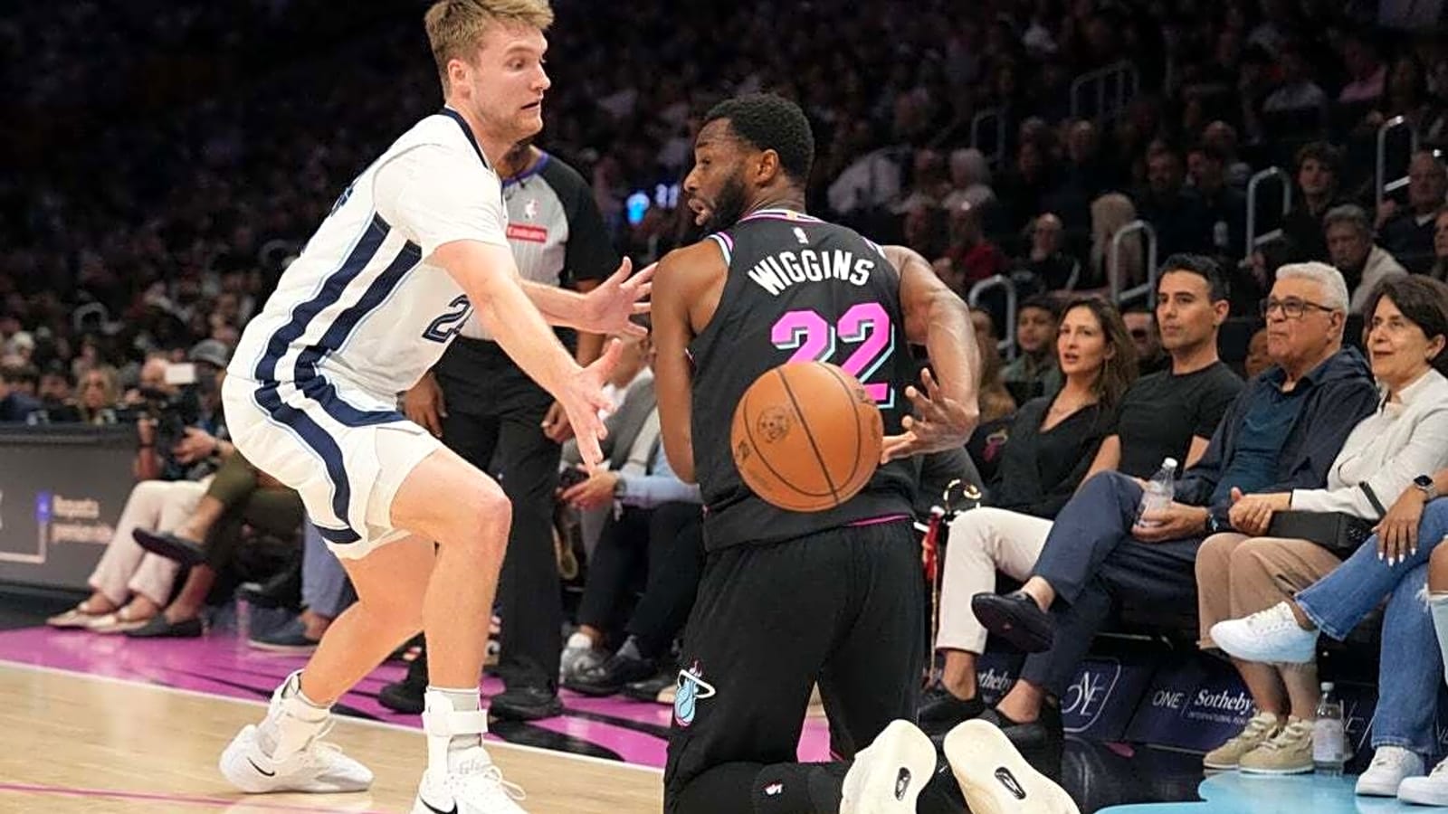 Heat win big to continue Grizzlies' misery