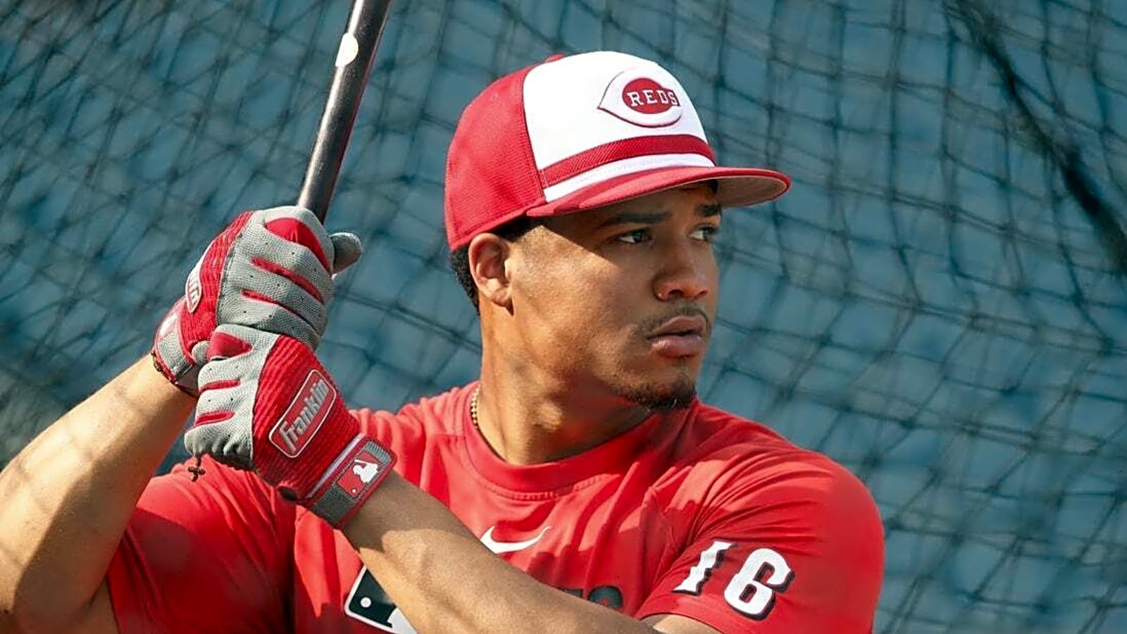 Noelvi Marte gives clutch performance as Reds edge Pirates