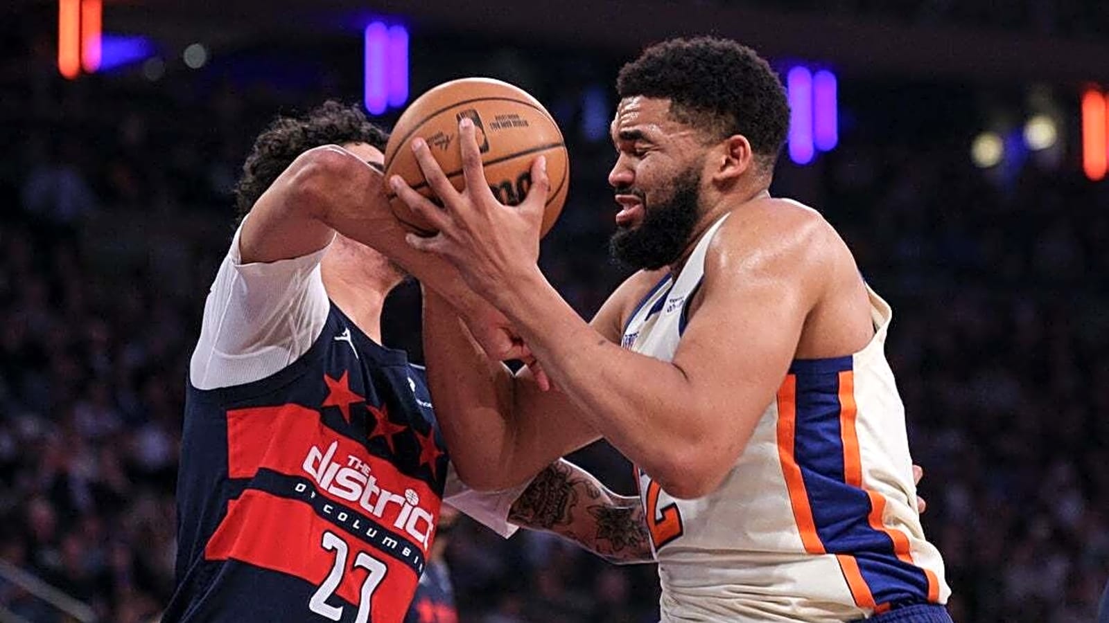 Karl-Anthony Towns leads Knicks offensive explosion past Wizards
