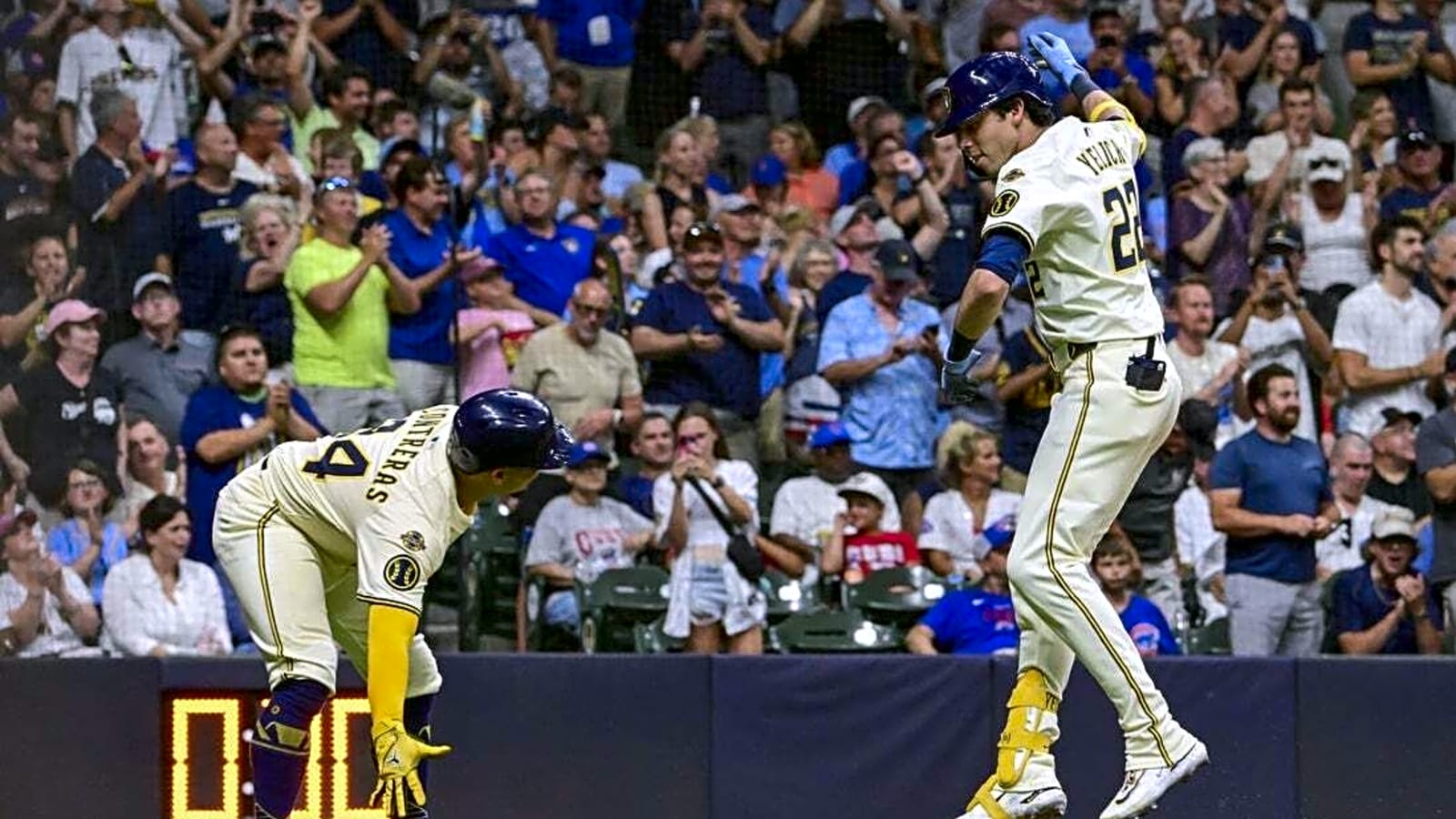 Brewers overcome rough first inning to take down rival Cubs