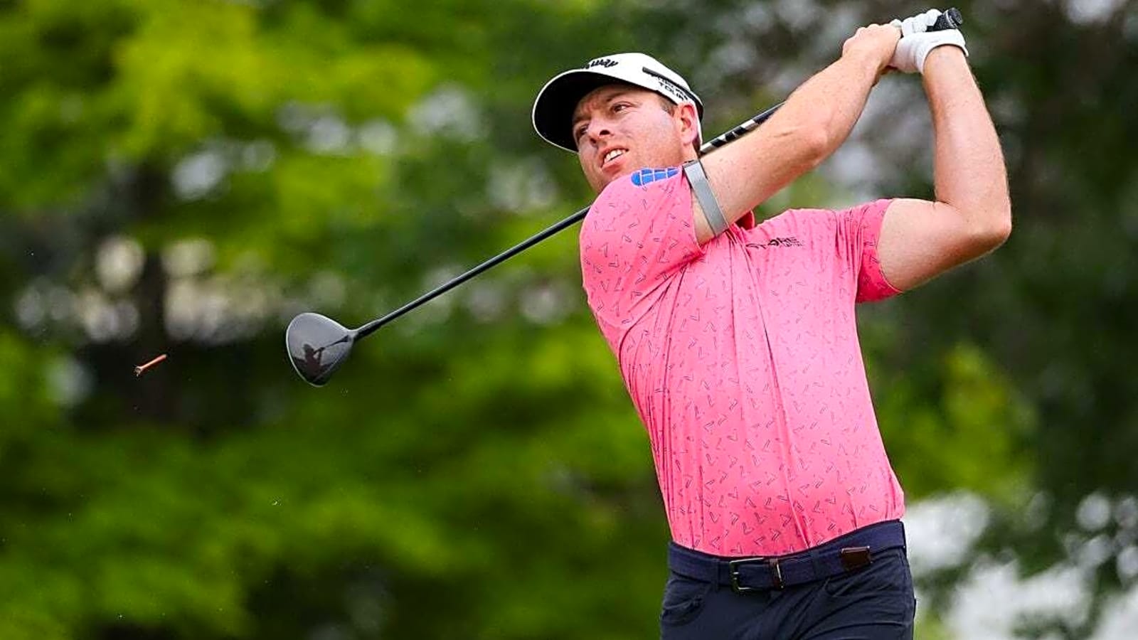 Max Greyserman claims sole possession of lead in Japan