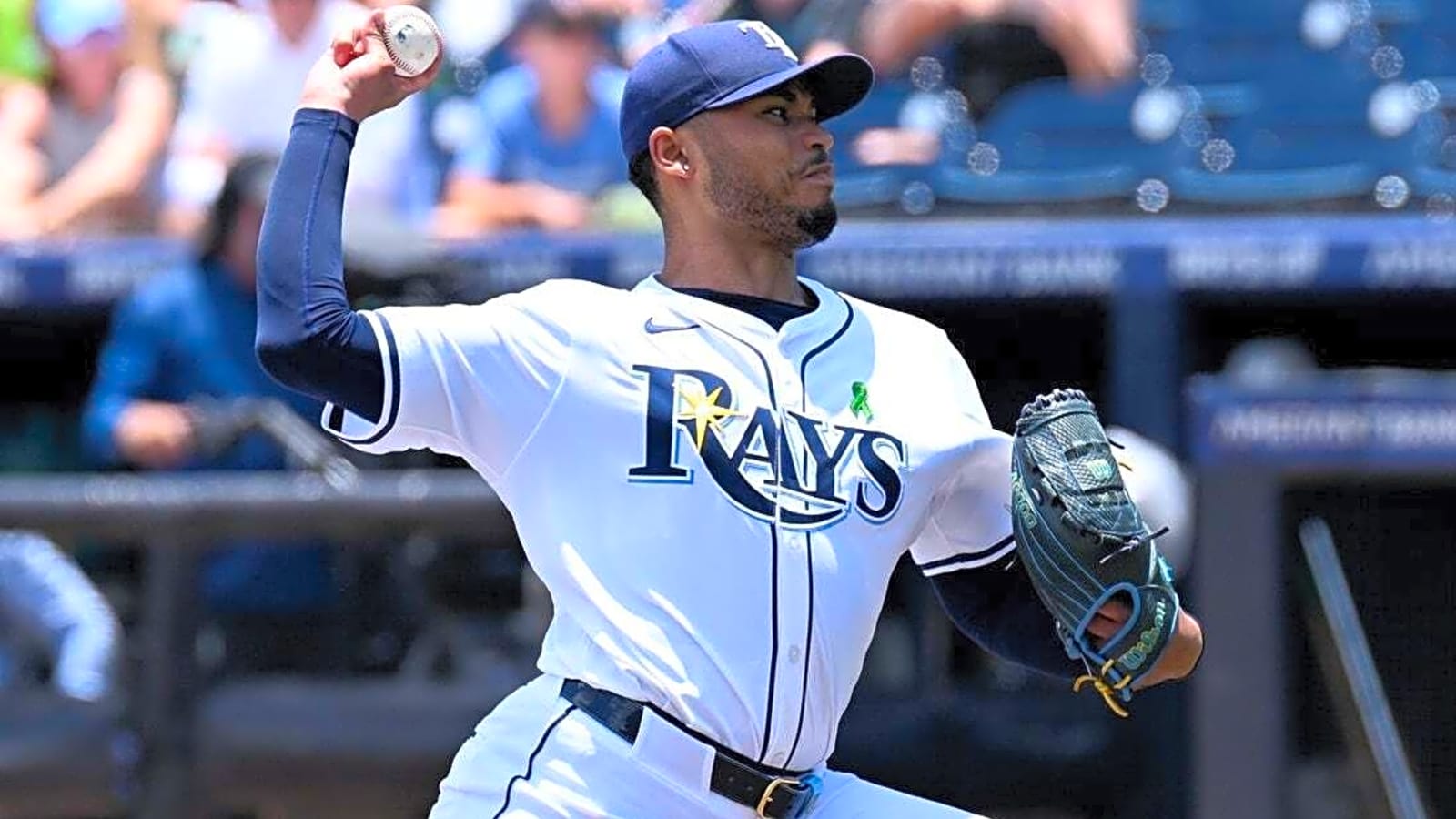 Rays hammer four homers to take series from Astros
