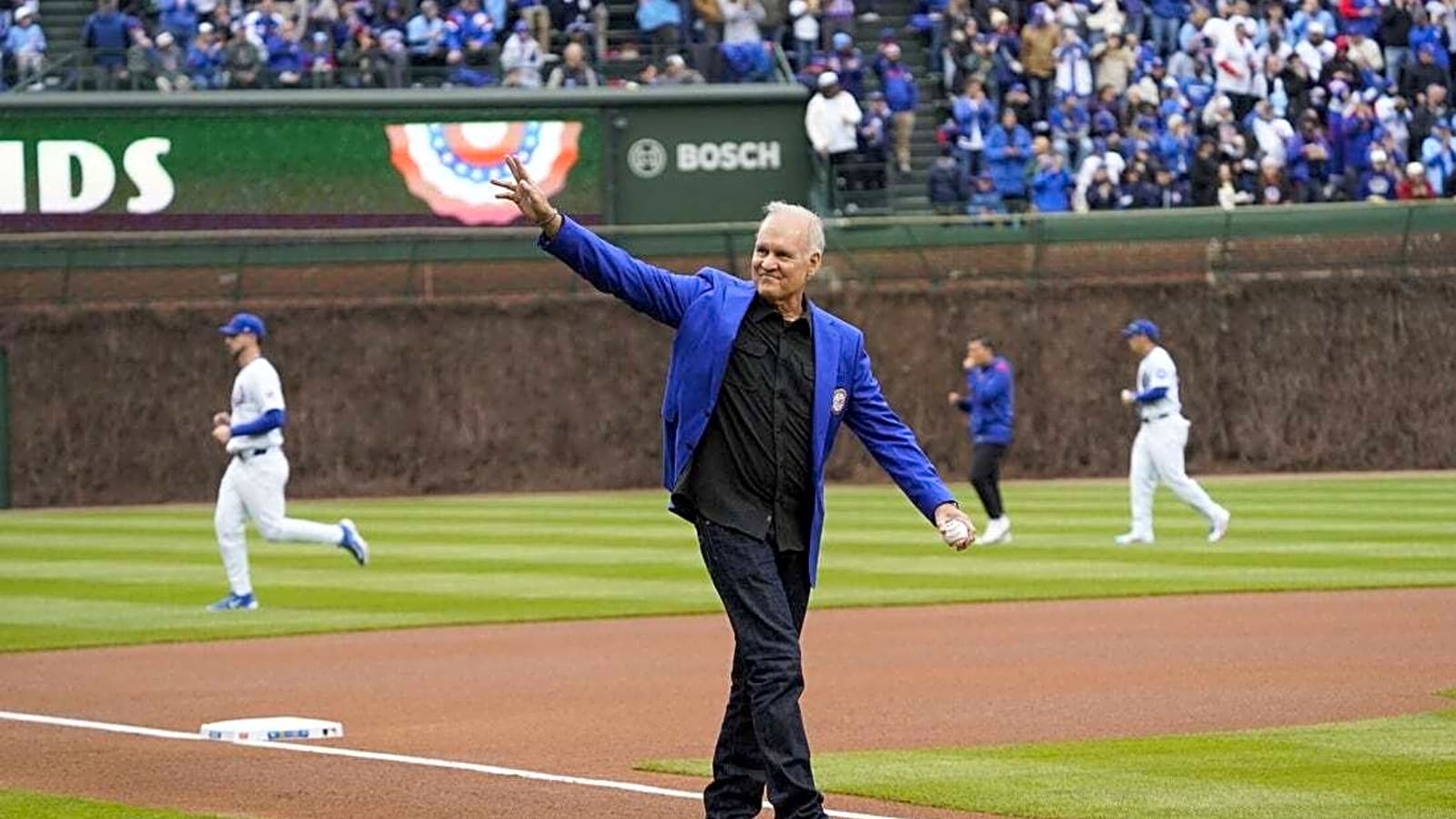 Legendary Cubs 2B Ryne Sandberg dies at 65