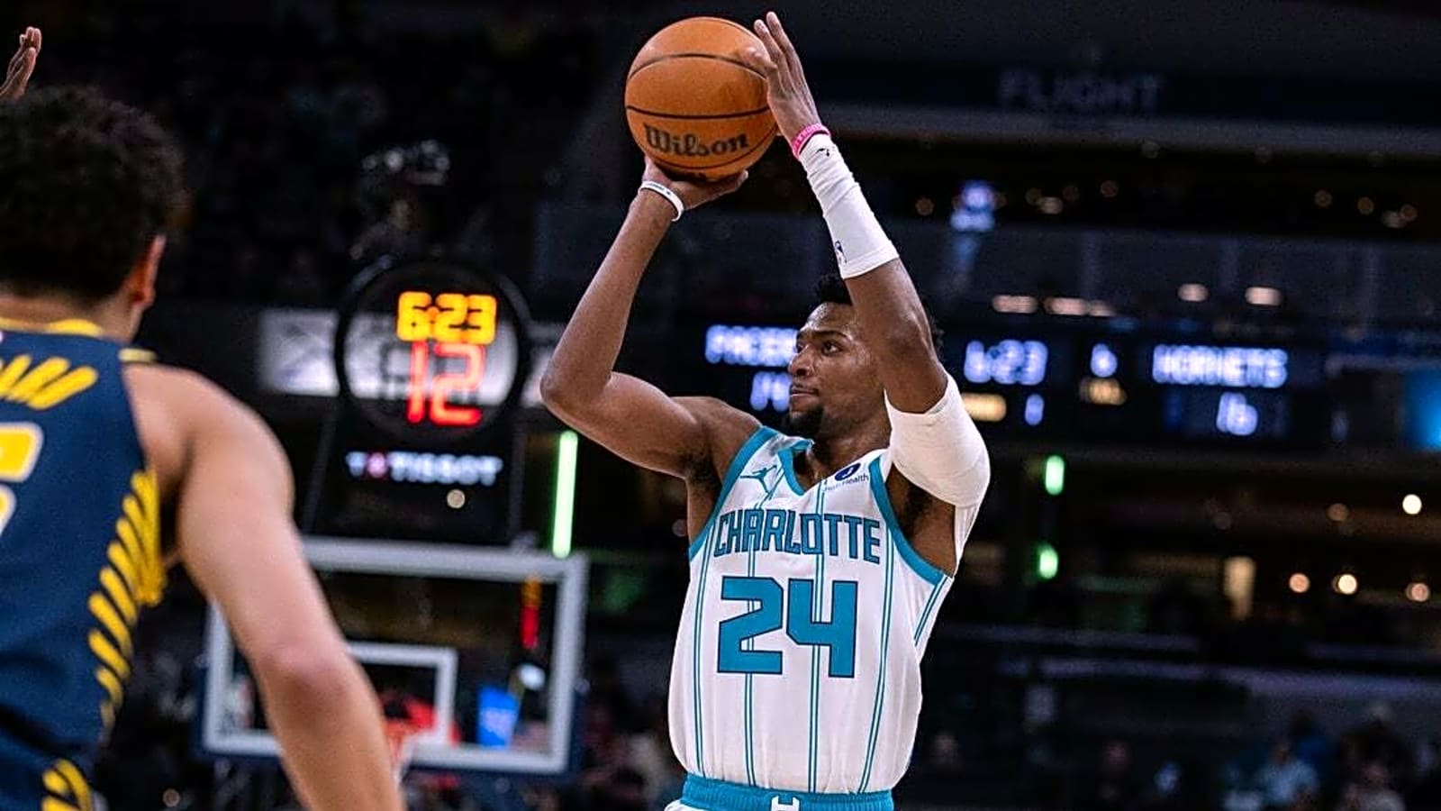 Kon Knueppel sets rookie 3-point record as Hornets roll Pacers