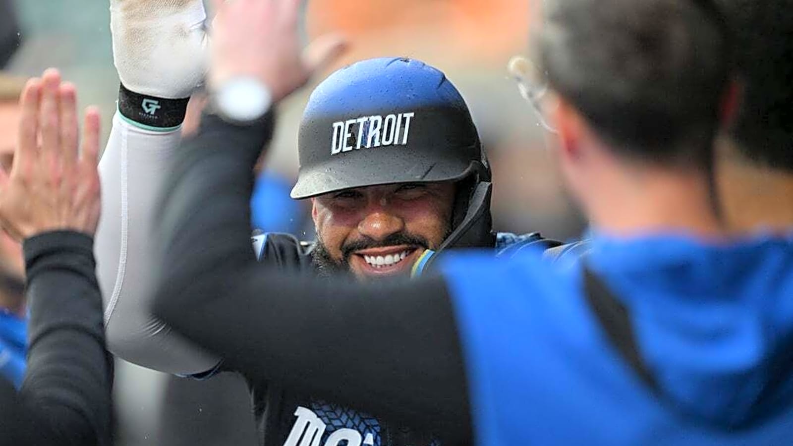 Gleyber Torres, Riley Greene slug Tigers past Reds