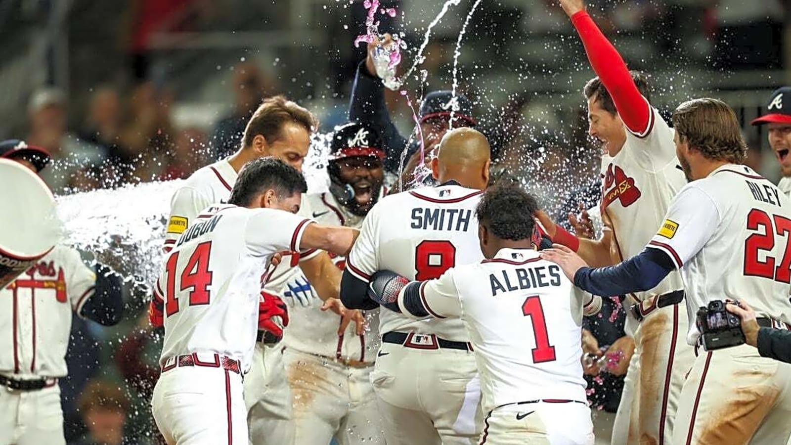 Dominic Smith's walk-off grand slam lifts Braves past Royals
