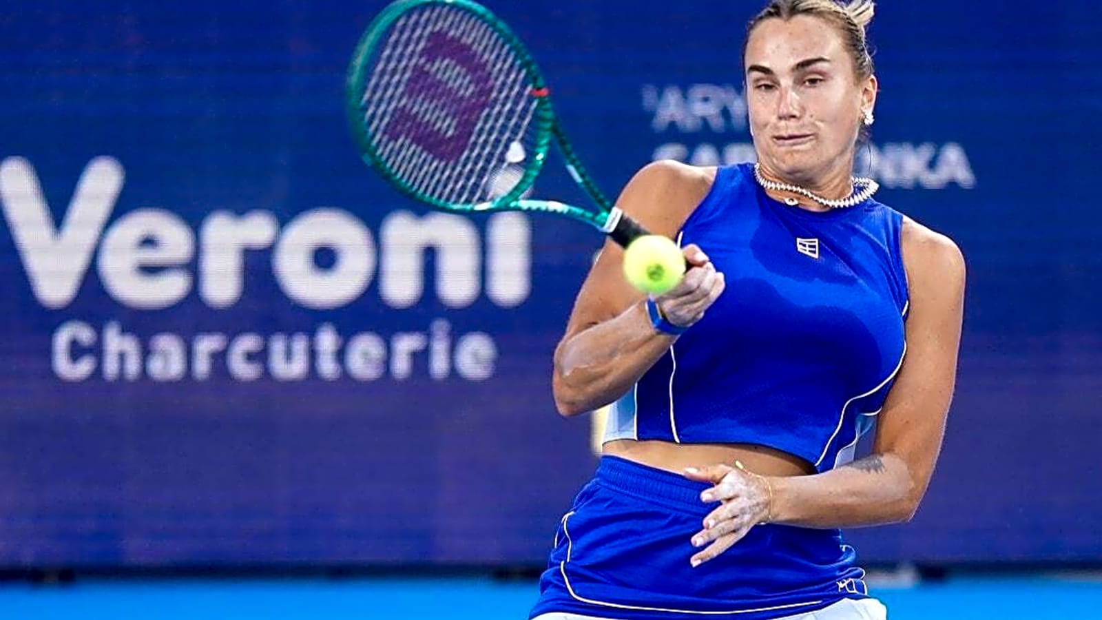 No. 1 Aryna Sabalenka advances to third round in Cincinnati with ease
