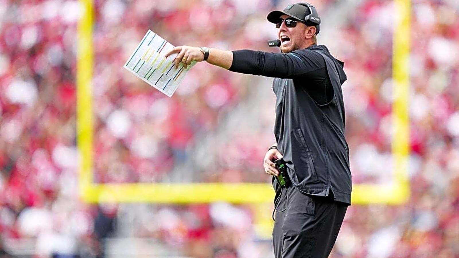 Jags coach Liam Coen, 49ers DC Robert Saleh in heated exchange after game