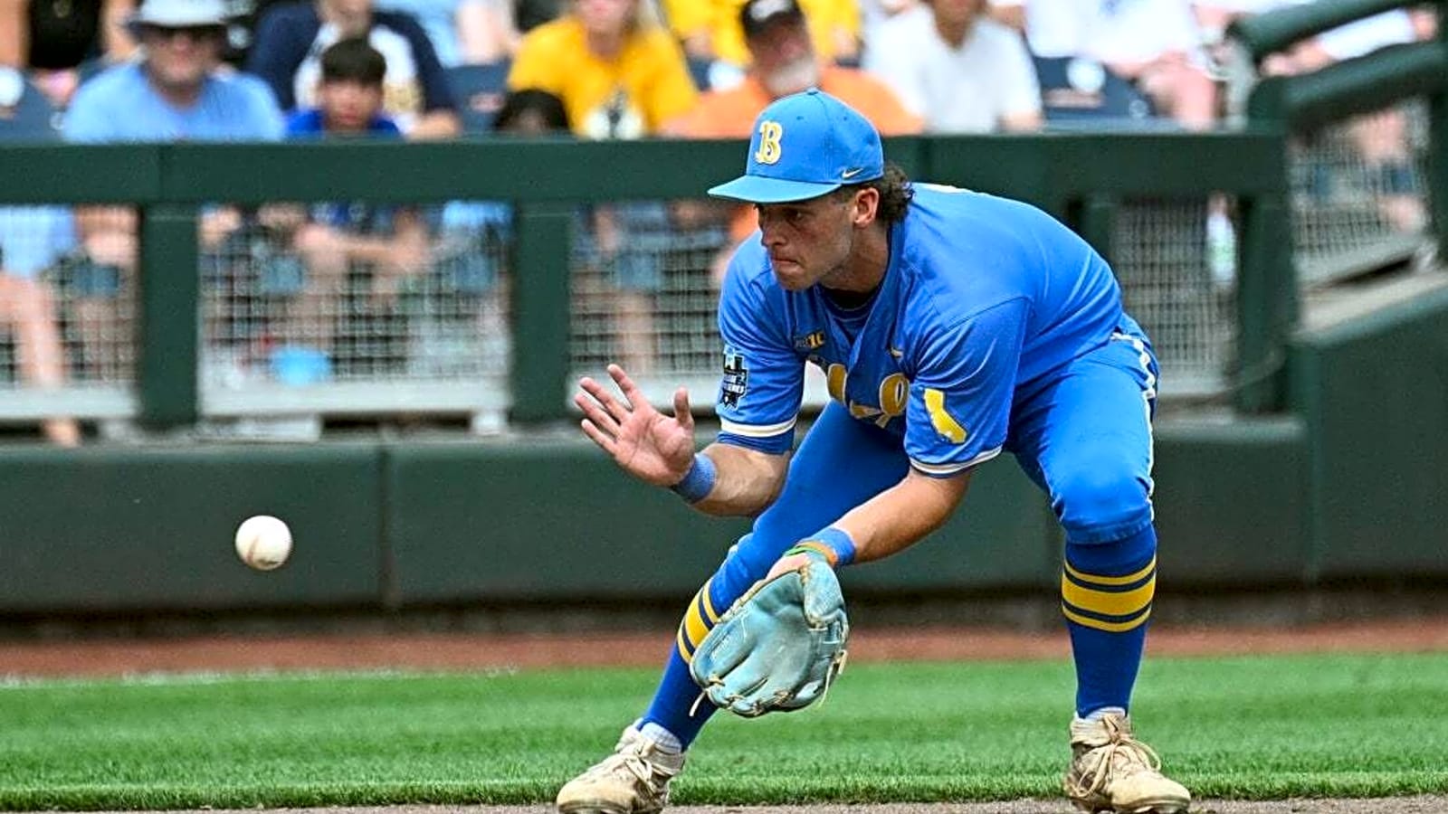 White Sox draft UCLA SS Roch Cholowsky at No. 1