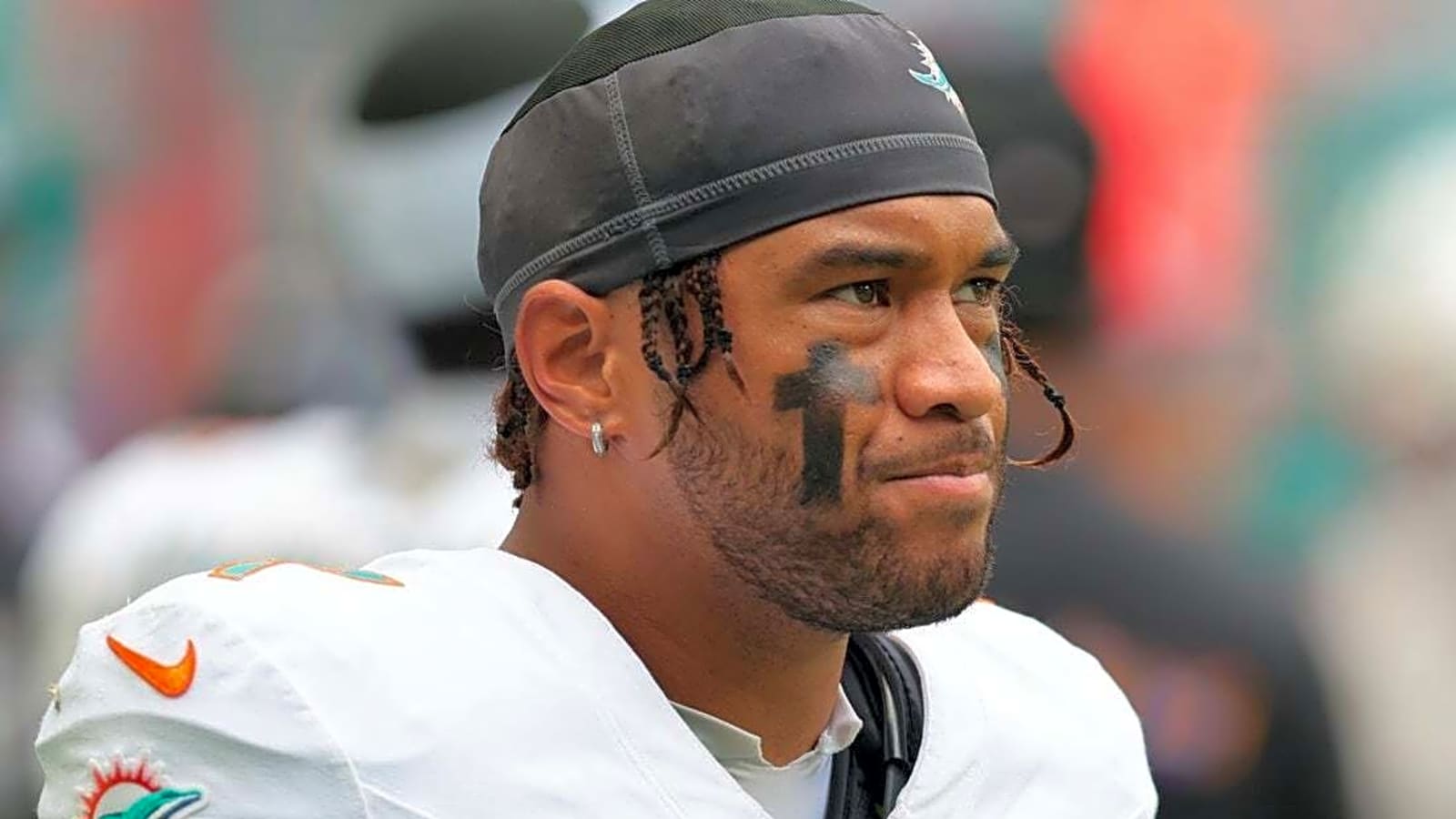 Dolphins QB Tua Tagovailoa &#39;made a mistake&#39; calling out players
