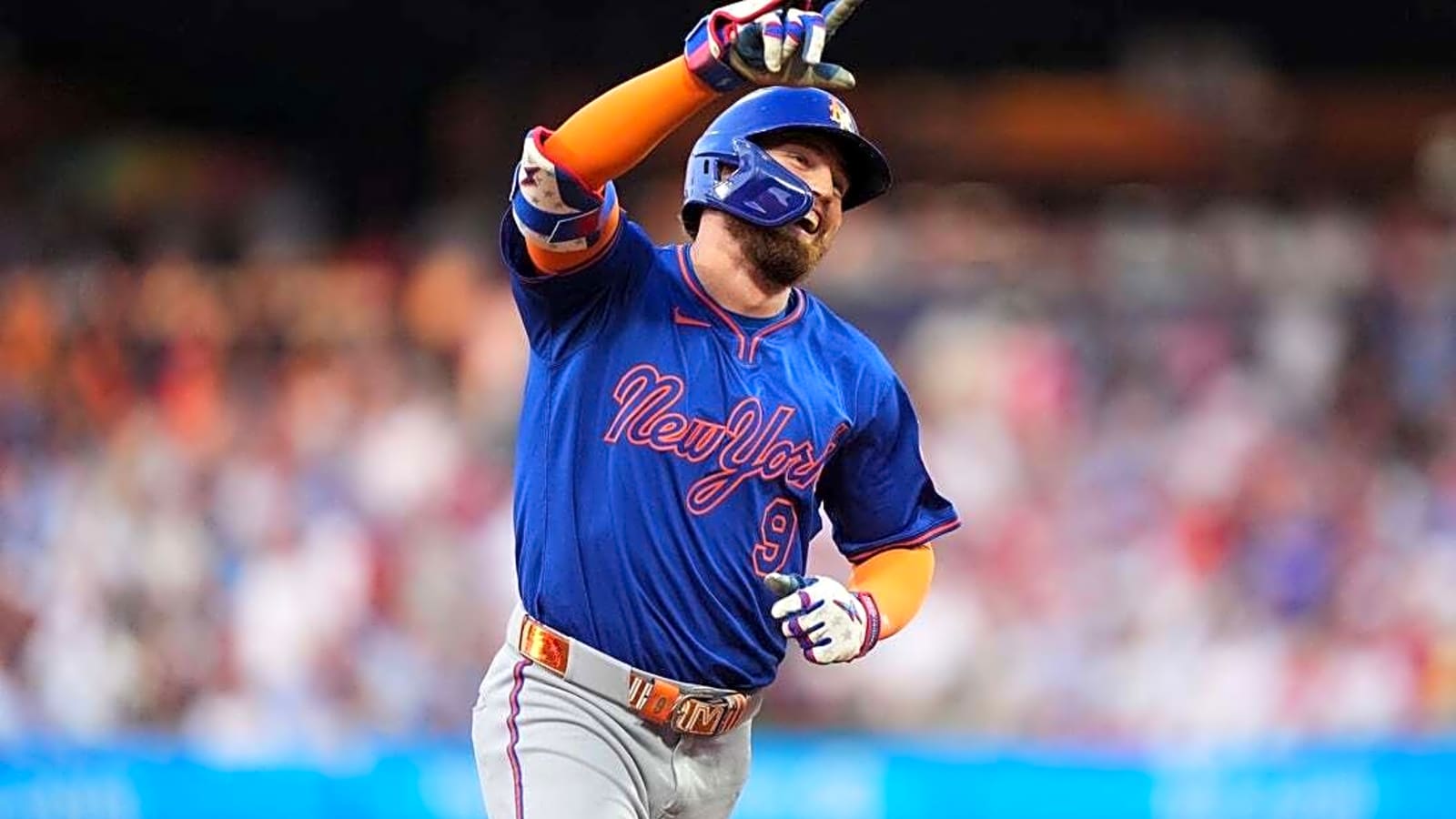 Mets chase series win over Brewers after lineup shake-up