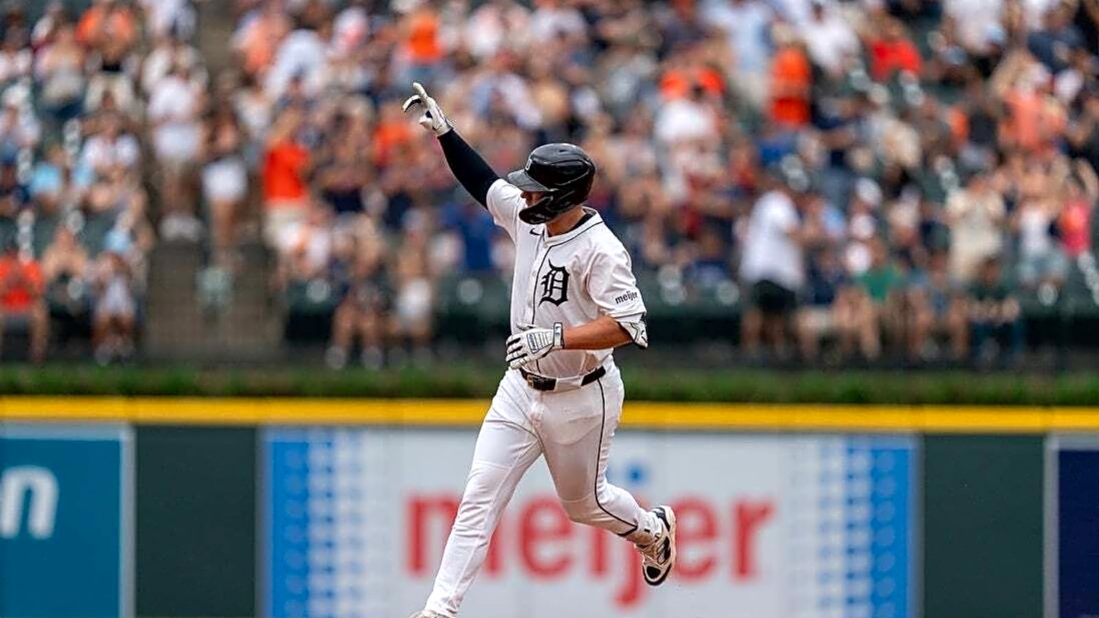 Spencer Torkelson, Tigers take aim at Twins