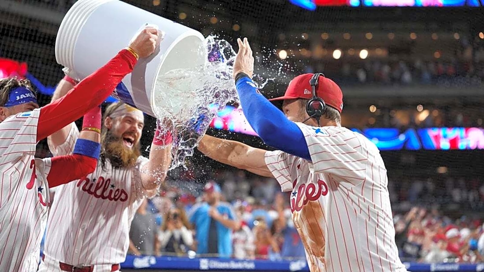 Trea Turner lifts Phillies over Braves in 10th inning