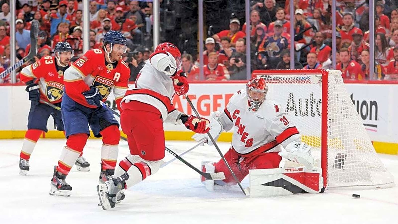 Frederik Andersen blanks Panthers to keep Canes alive