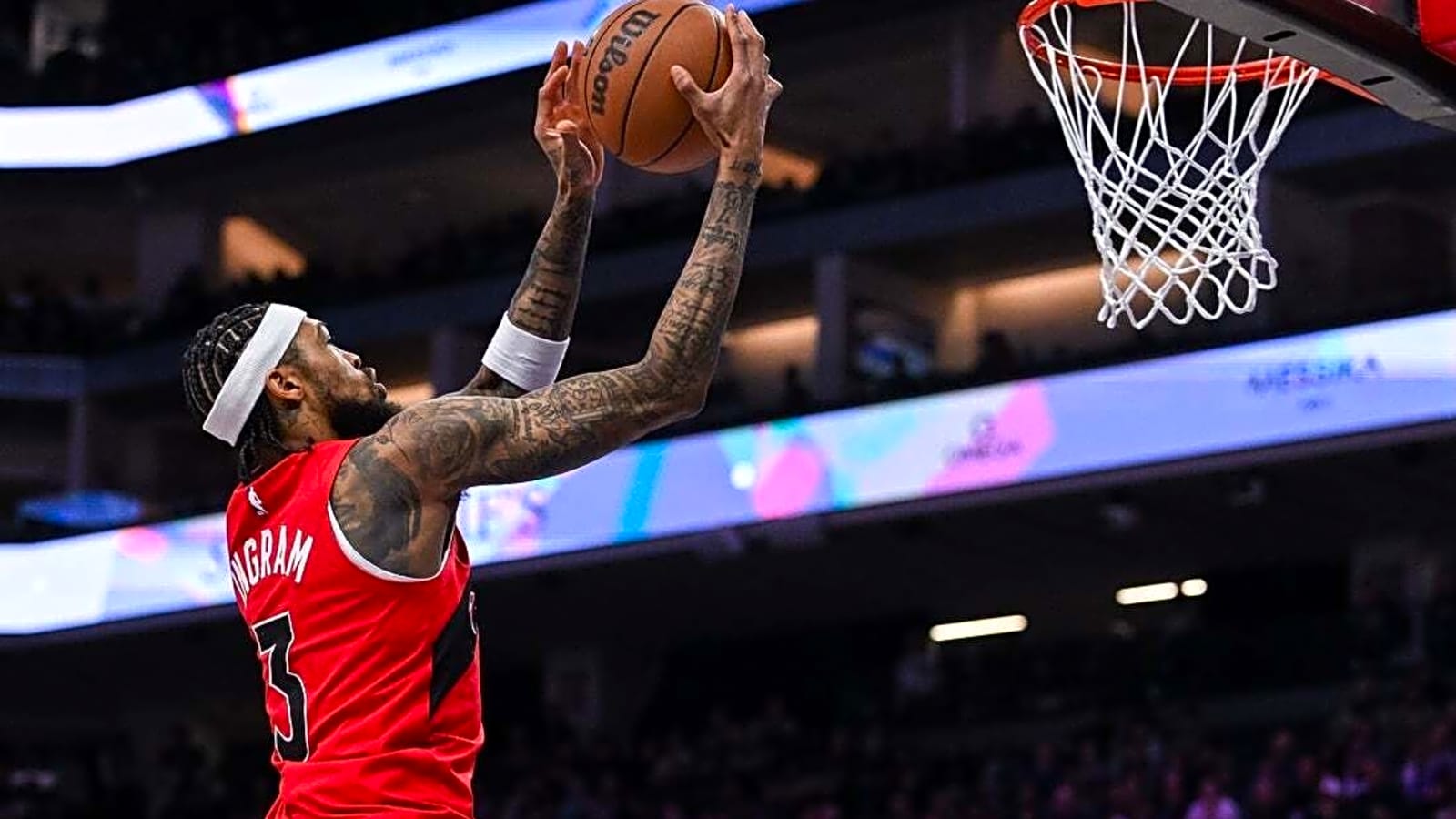 Rolling Raptors look to upset injury-riddled Thunder