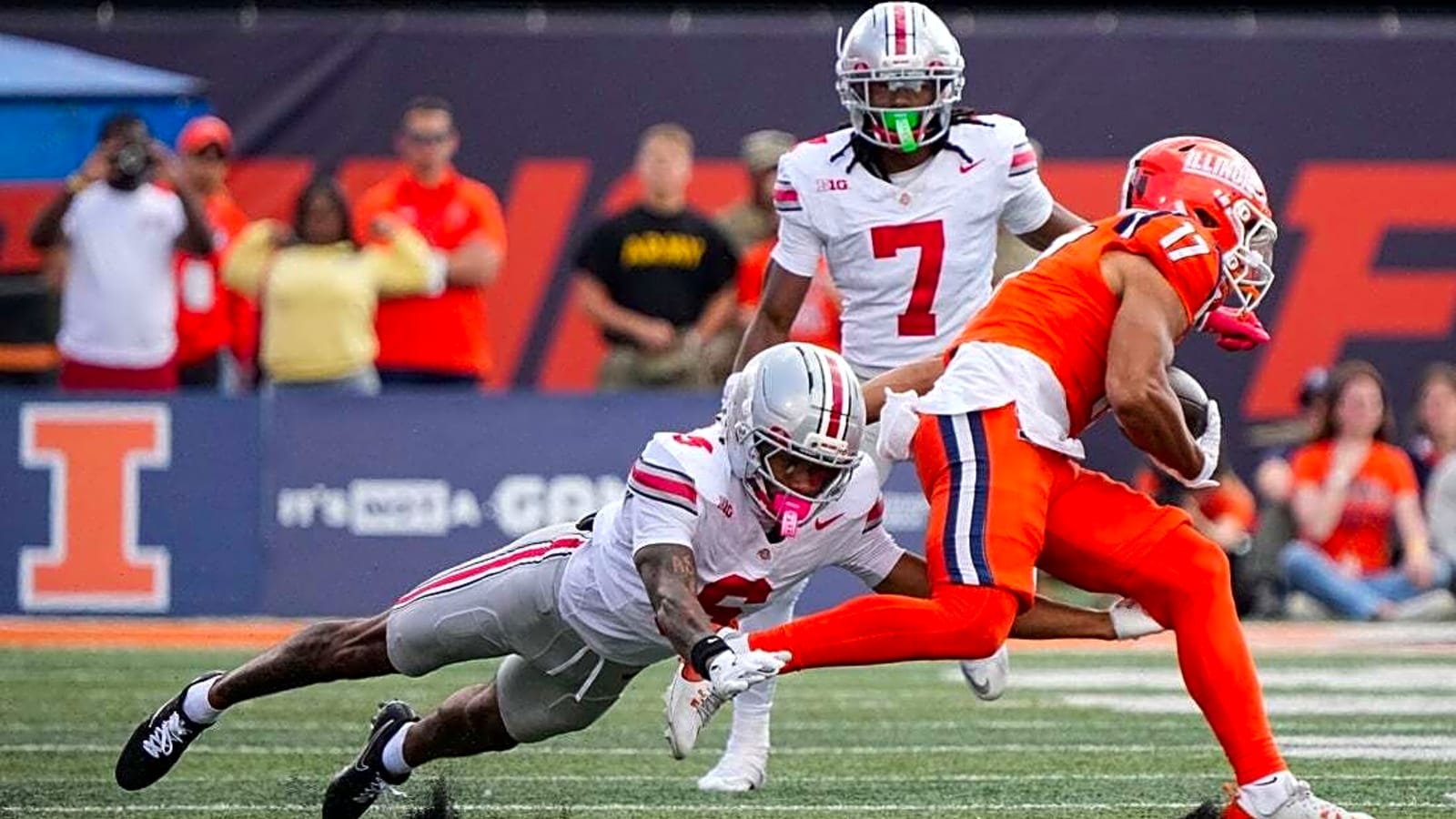 No. 23 Illinois feeling rested, prepared for rare road trip to Washington