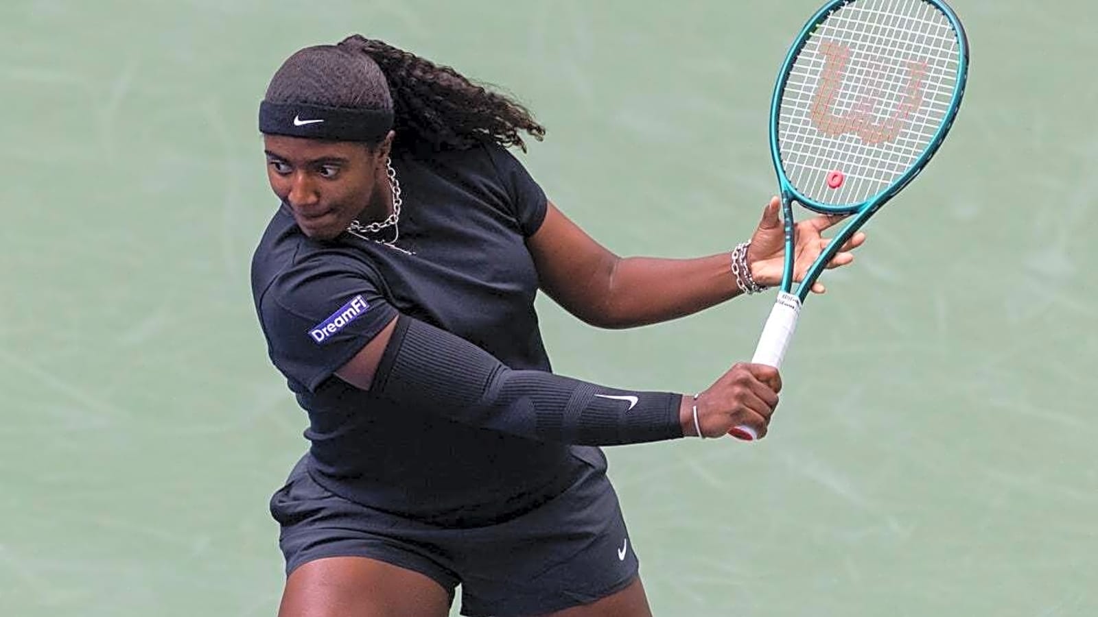 WTA roundup: Hailey Baptiste reaches Abu Dhabi quarters