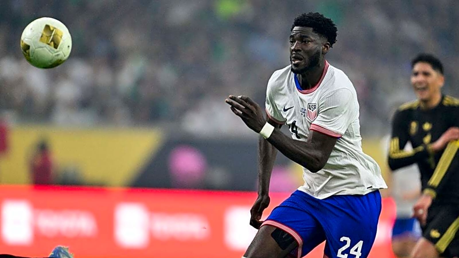 USMNT striker Patrick Agyemang injured in England