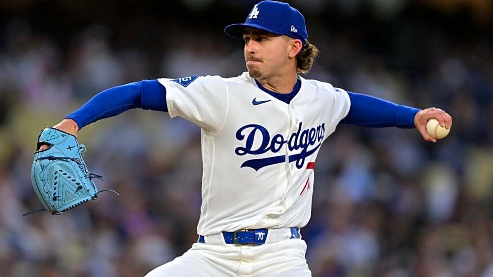 Dodgers, Cubs close series with potential pitching duel