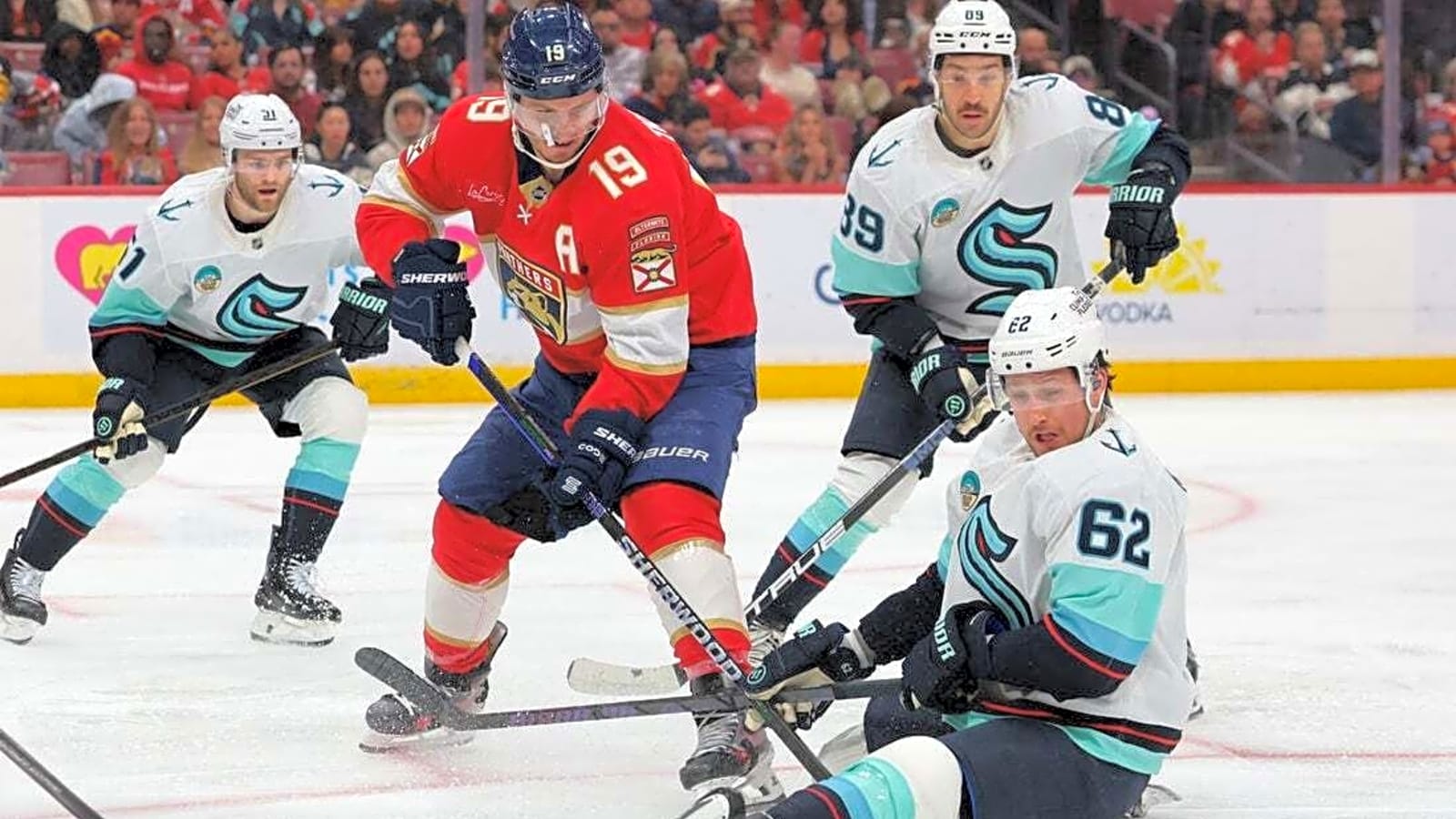 Kraken trying to end skid, face smooth-running Lightning