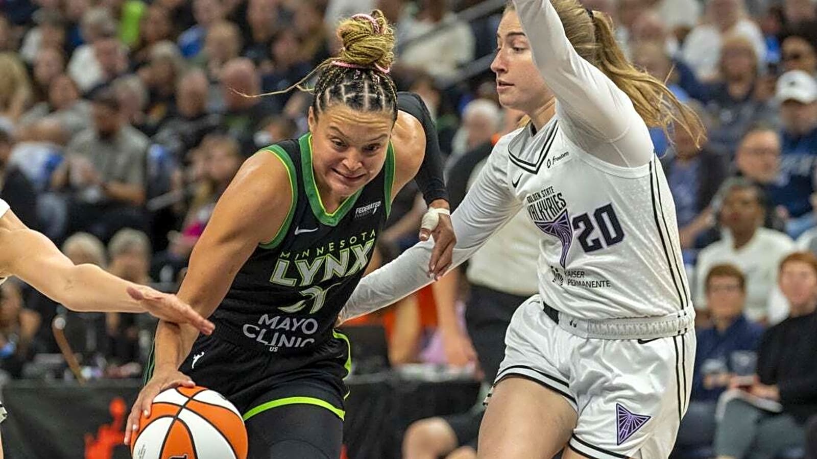 Lynx open playoffs with dominating win over Valkyries