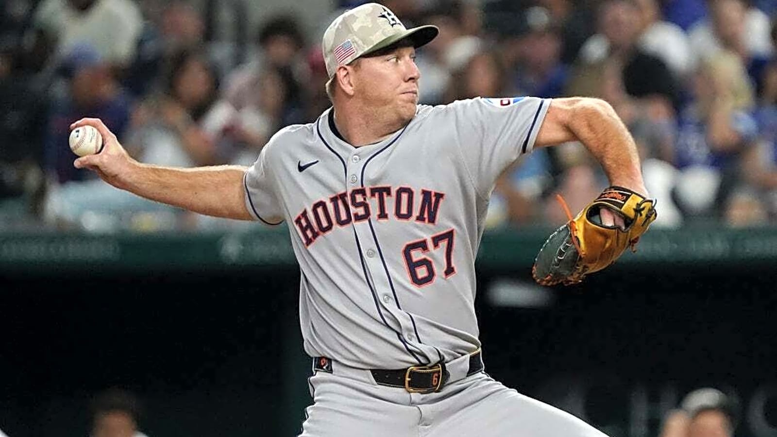 Mariners await positive pitching news amid series in Houston