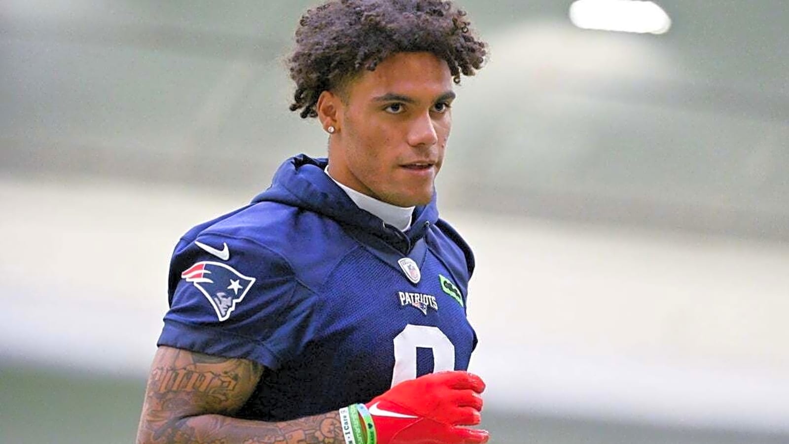 Patriots CB Christian Gonzalez (hamstring) out vs. Dolphins